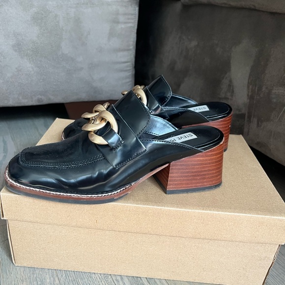 Steve Madden size 6 loafers - Picture 2 of 3